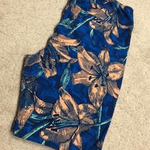 Lu la Roe leggings! Never worn.